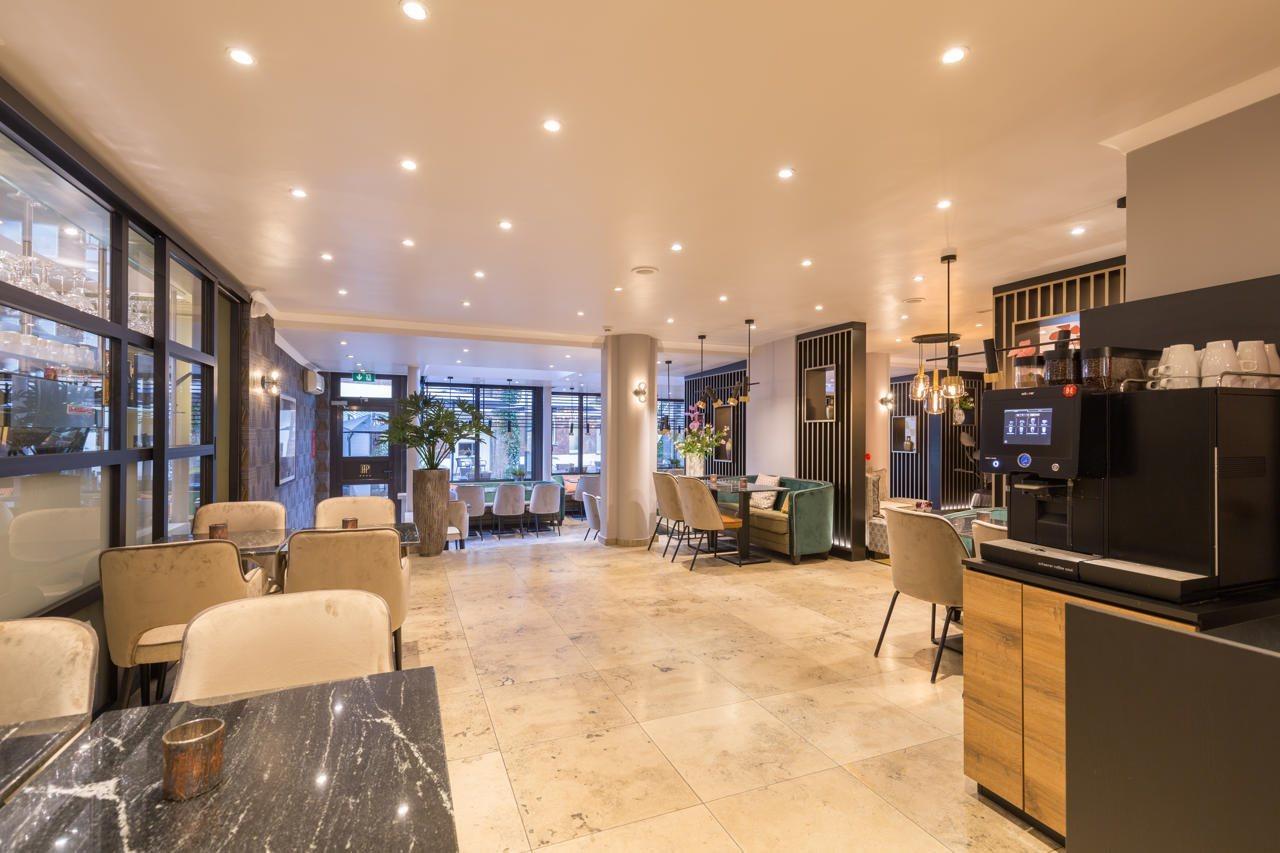 Leonardo Hotel Antwerp The Plaza Екстериор снимка