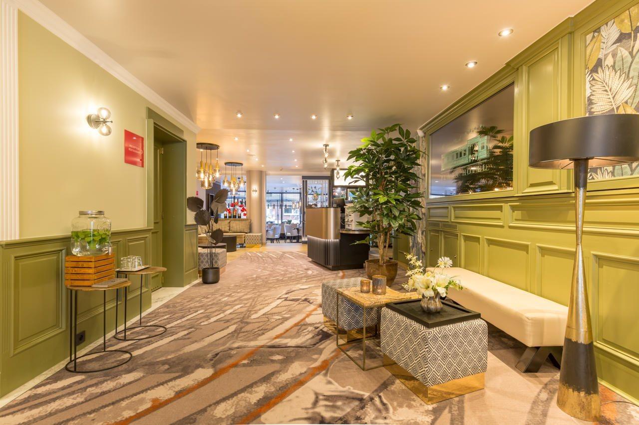Leonardo Hotel Antwerp The Plaza Екстериор снимка