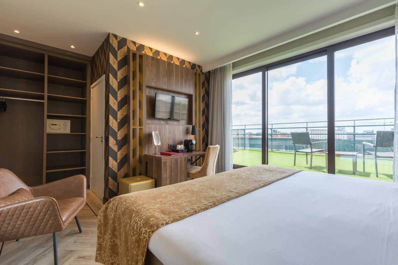 Leonardo Hotel Antwerp The Plaza Екстериор снимка