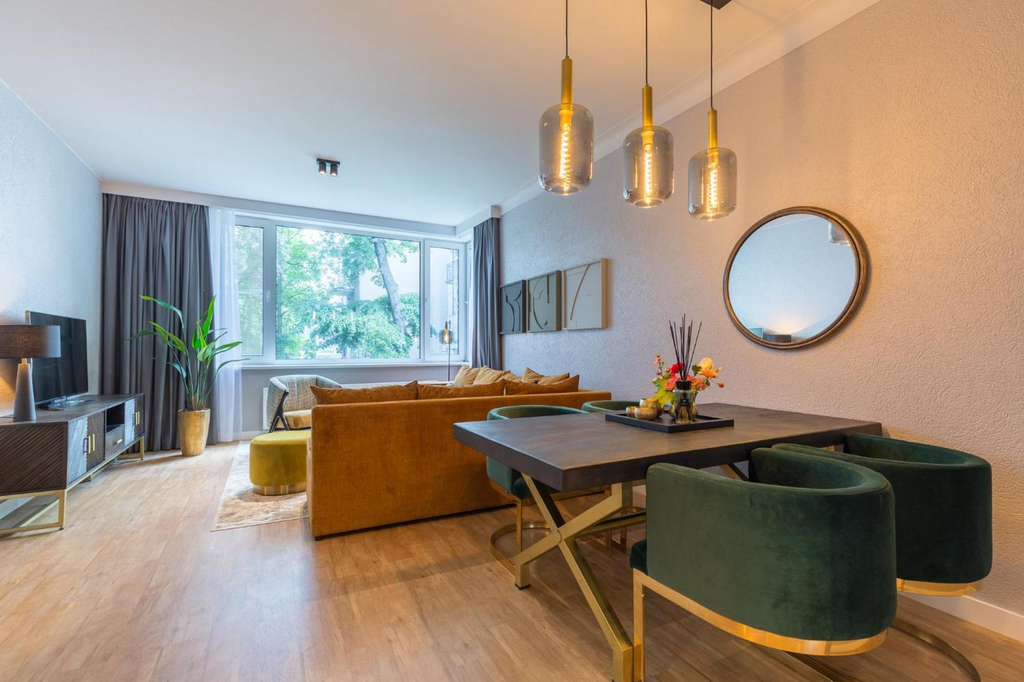 Leonardo Hotel Antwerp The Plaza Екстериор снимка
